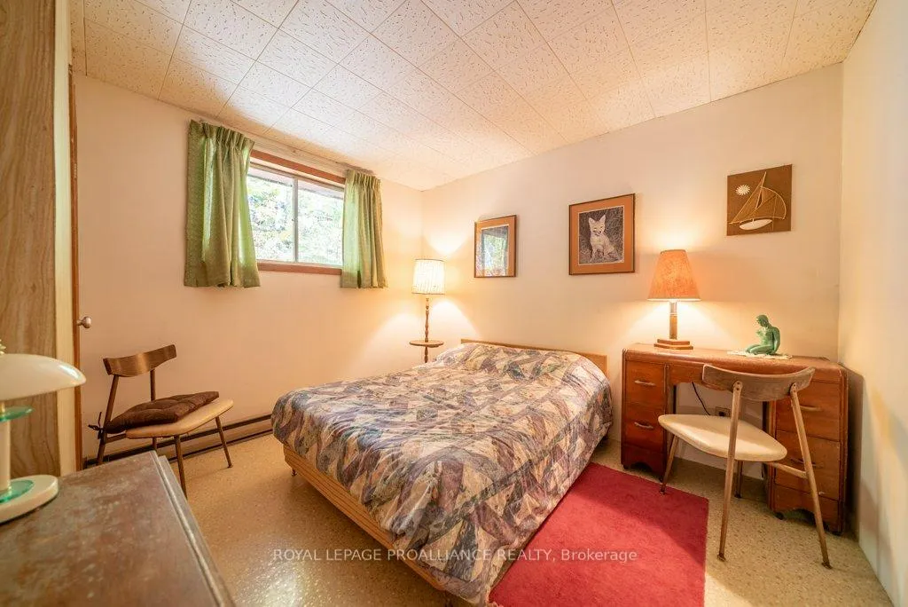Photo 30 of 1042 East Flieler Lane, Frontenac, Frontenac North — HOMEH