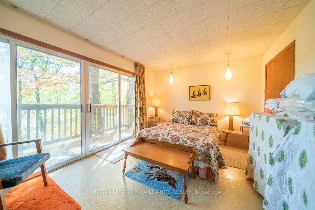 Photo 34 of 1042 East Flieler Lane, Frontenac, Frontenac North — HOMEH