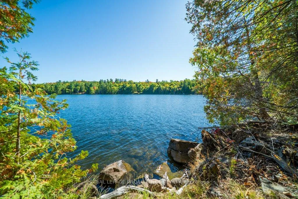 Photo 43 of 1042 East Flieler Lane, Frontenac, Frontenac North — HOMEH
