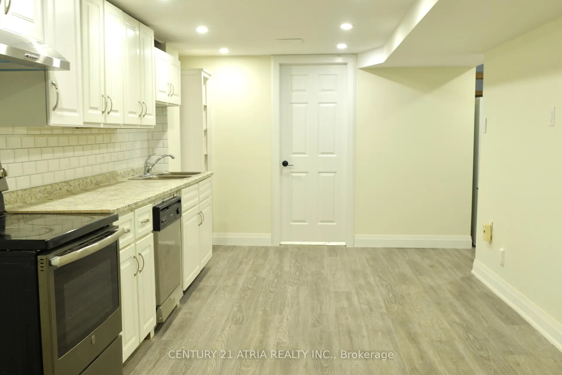 Photo 1 of Unit Bsmt, 1047 Dalewood Drive, Pickering, Rougemount — HOMEH