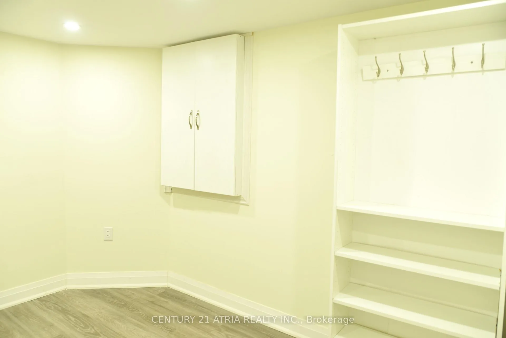 Photo 9 of Unit Bsmt, 1047 Dalewood Drive, Pickering, Rougemount — HOMEH