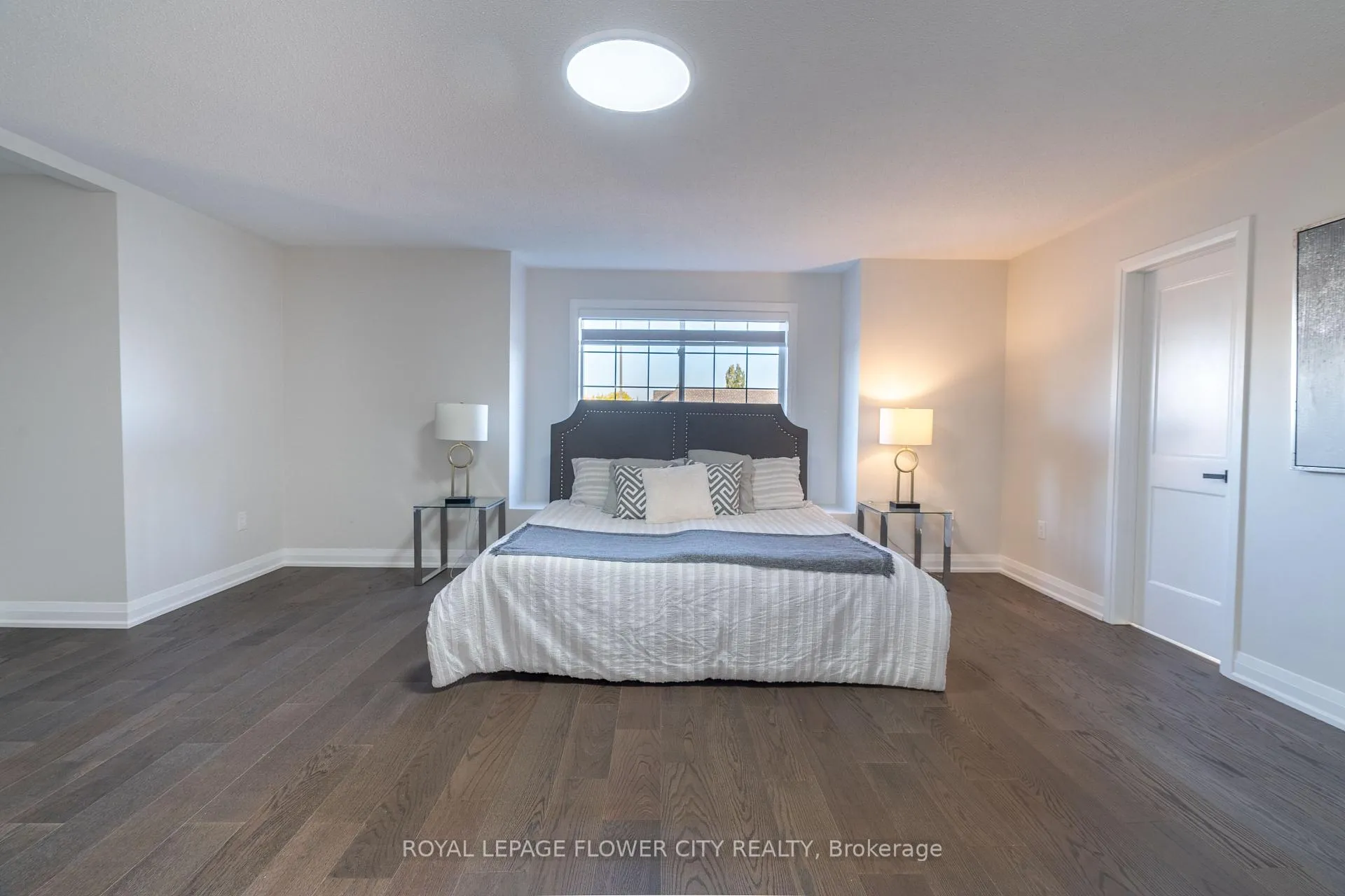 Photo 17 of 57 Sparta Drive, Brampton, Vales of Castlemore — HOMEH