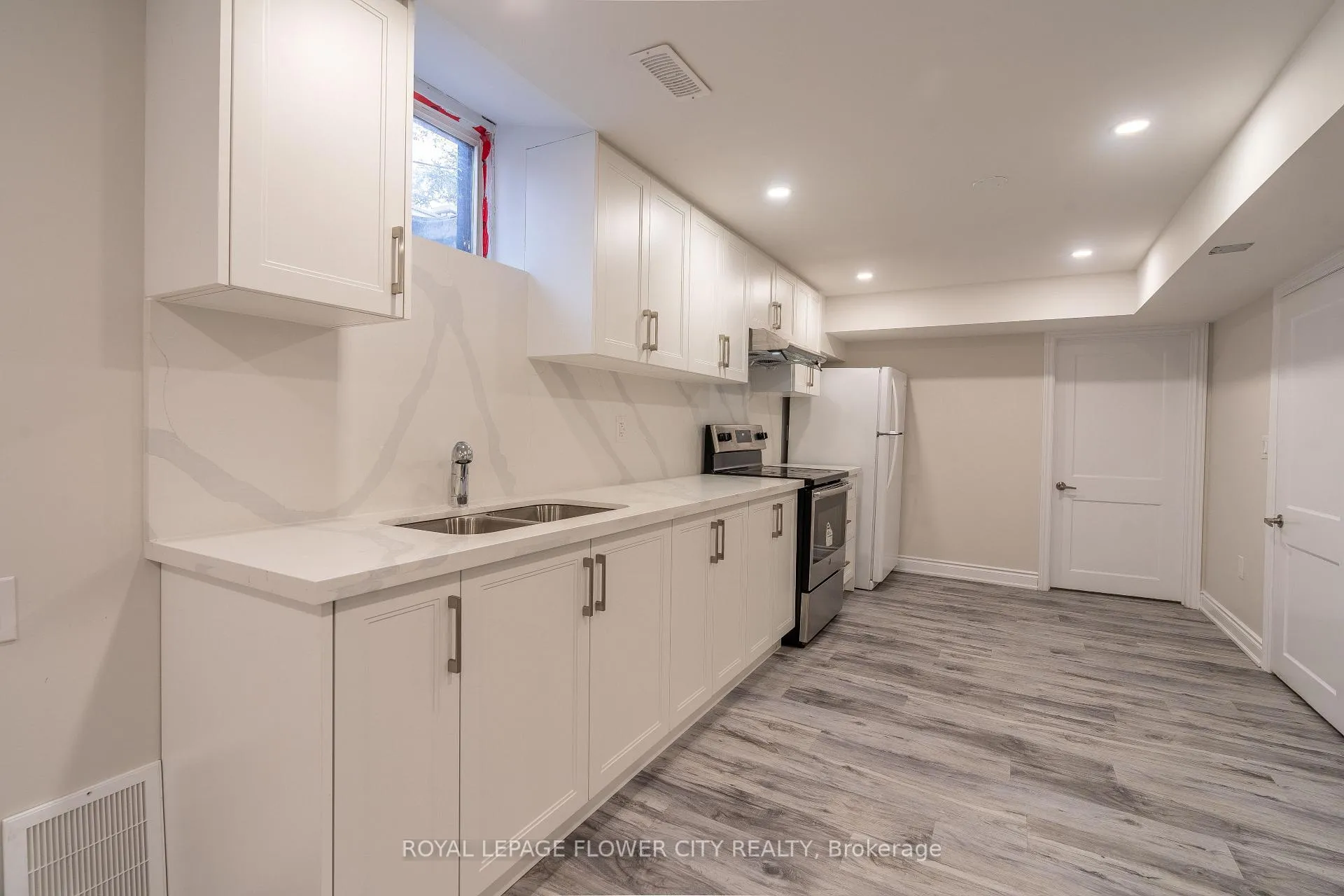 Photo 28 of 57 Sparta Drive, Brampton, Vales of Castlemore — HOMEH