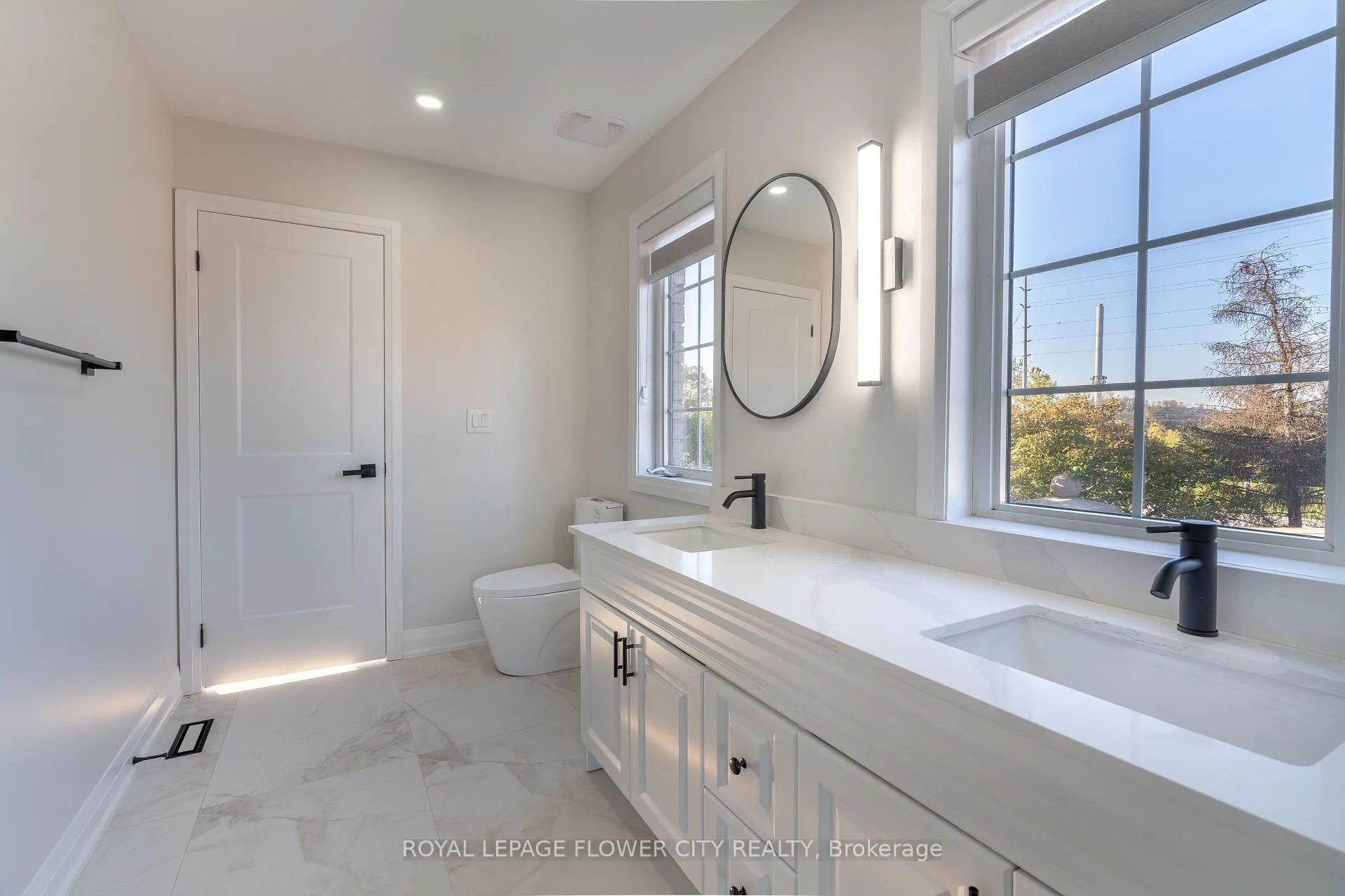Photo 29 of 57 Sparta Drive, Brampton, Vales of Castlemore — HOMEH