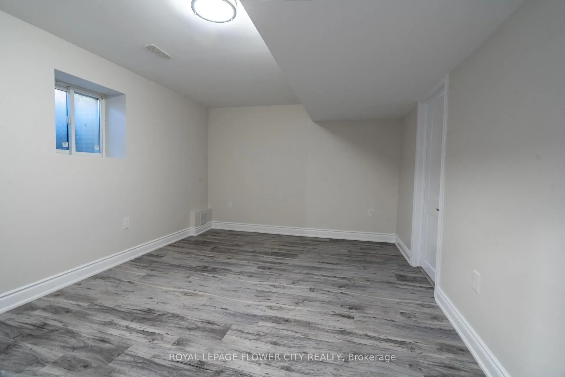 Photo 30 of 57 Sparta Drive, Brampton, Vales of Castlemore — HOMEH