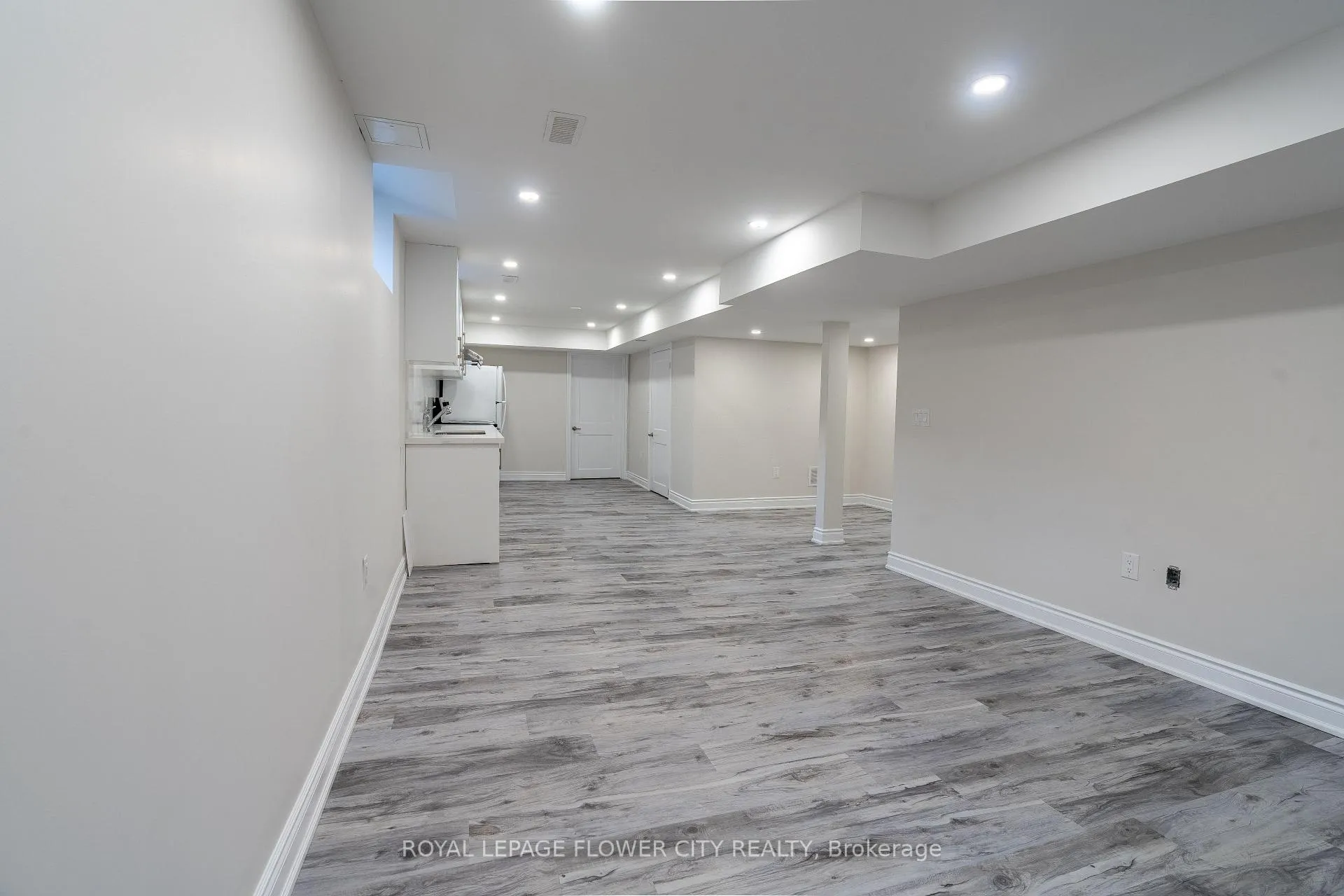 Photo 31 of 57 Sparta Drive, Brampton, Vales of Castlemore — HOMEH