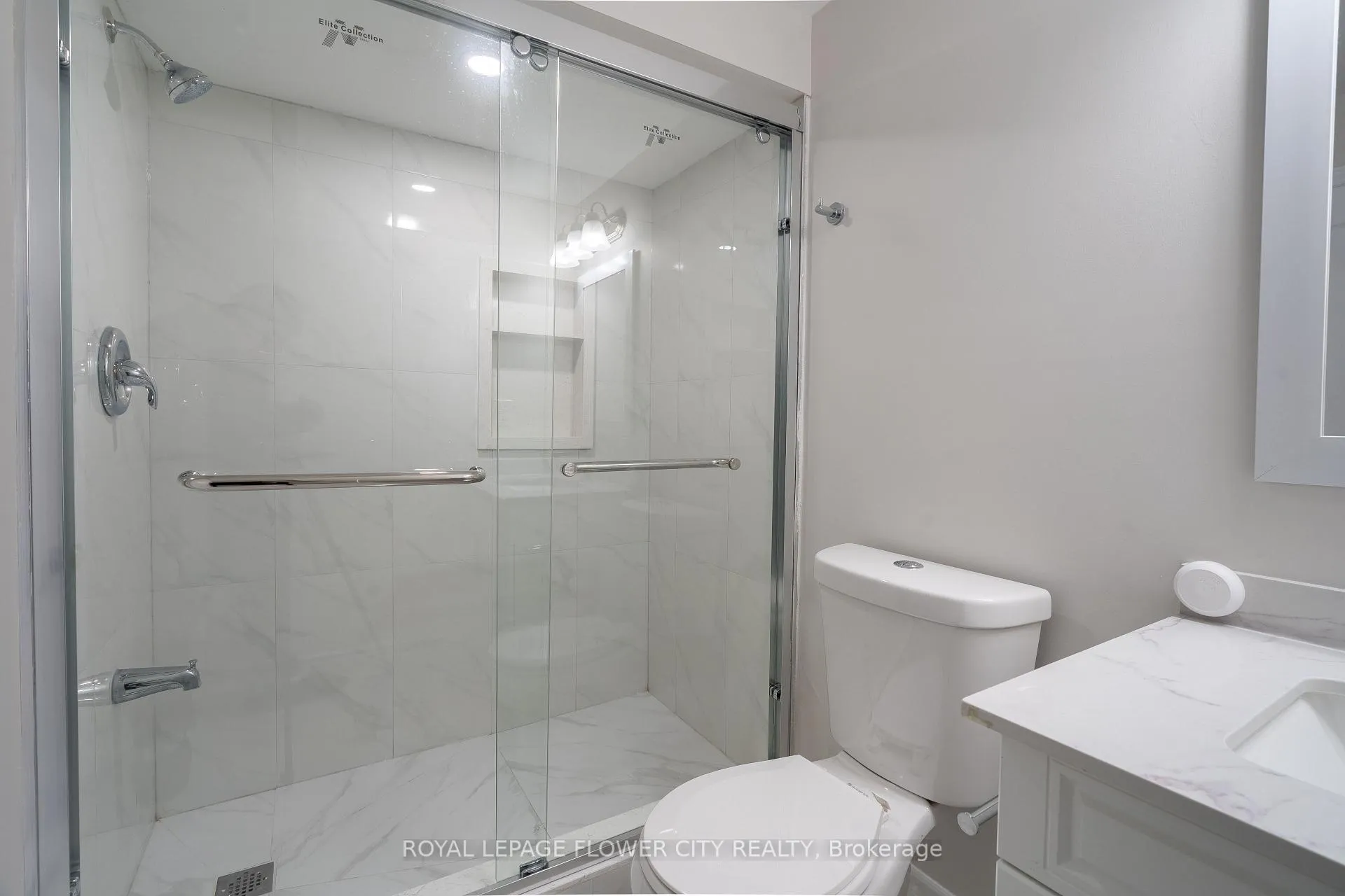 Photo 34 of 57 Sparta Drive, Brampton, Vales of Castlemore — HOMEH