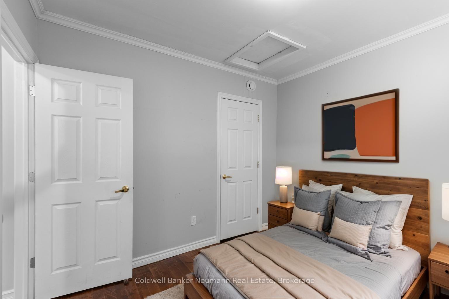 Photo 2 of Unit D, 246 Woolwich Street, Guelph, Downtown — HOMEH