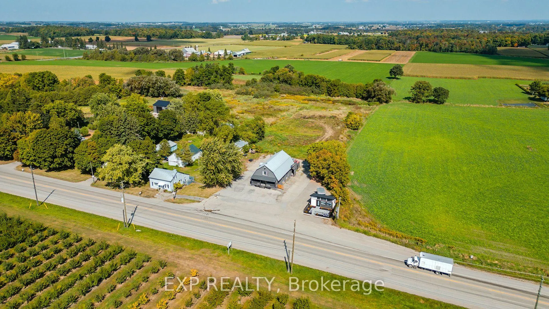 Photo 4 of 1221 Lobsinger Line, Woolwich — HOMEH