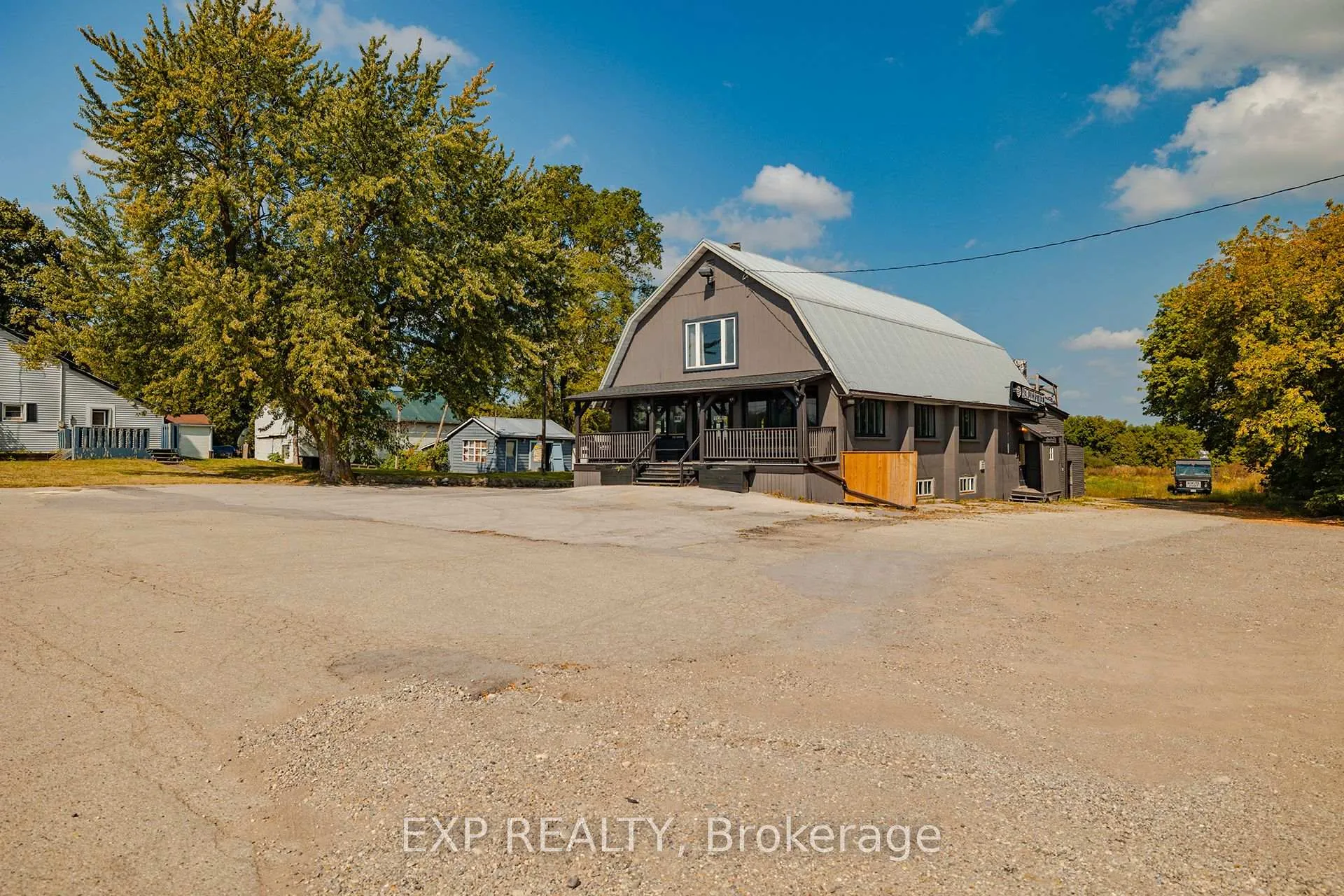 Photo 5 of 1221 Lobsinger Line, Woolwich — HOMEH