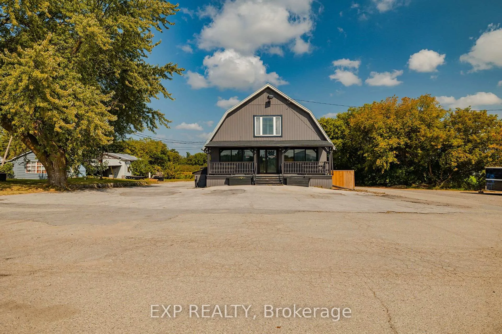 Photo 10 of 1221 Lobsinger Line, Woolwich — HOMEH