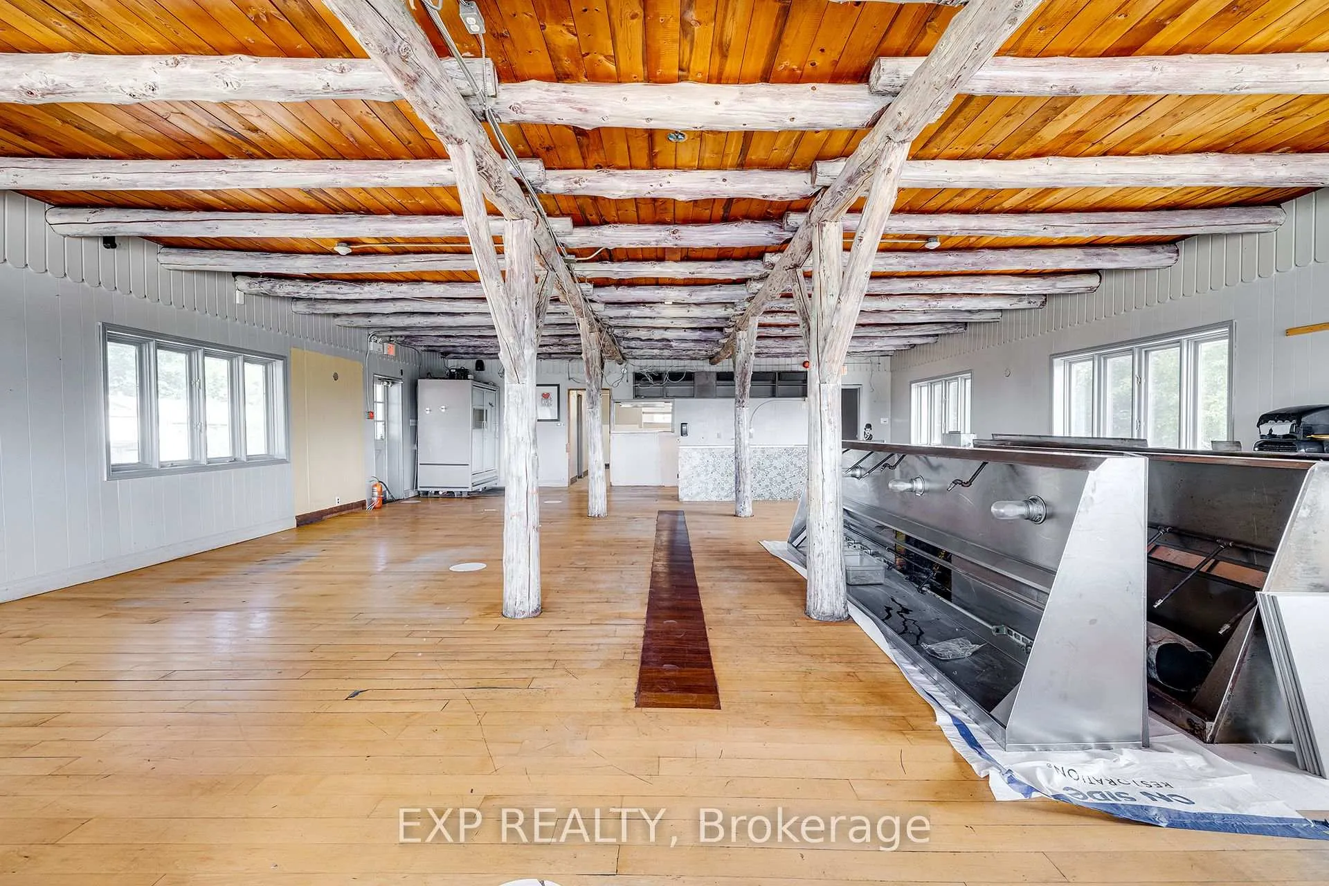 Photo 18 of 1221 Lobsinger Line, Woolwich — HOMEH