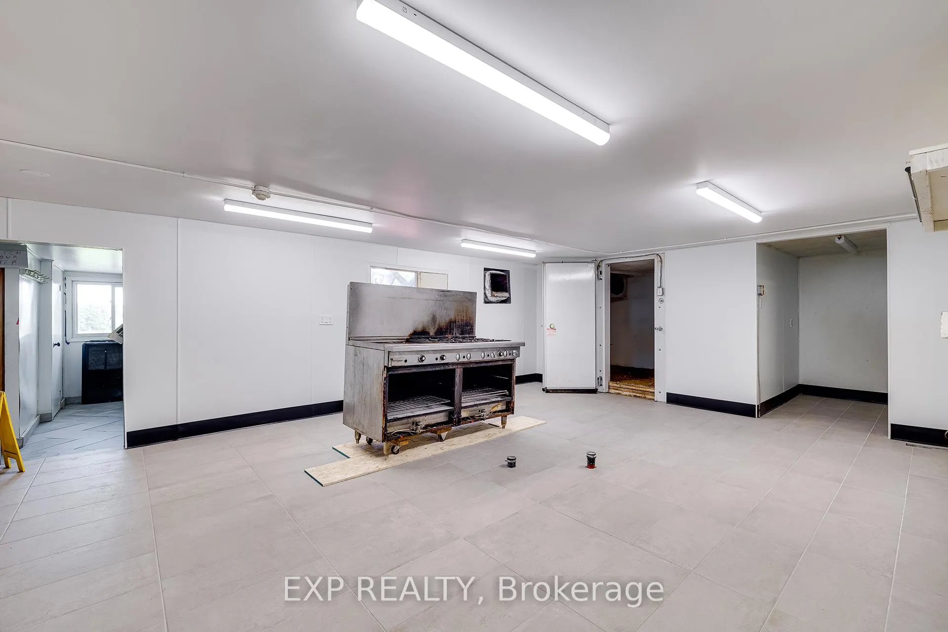 Photo 26 of 1221 Lobsinger Line, Woolwich — HOMEH