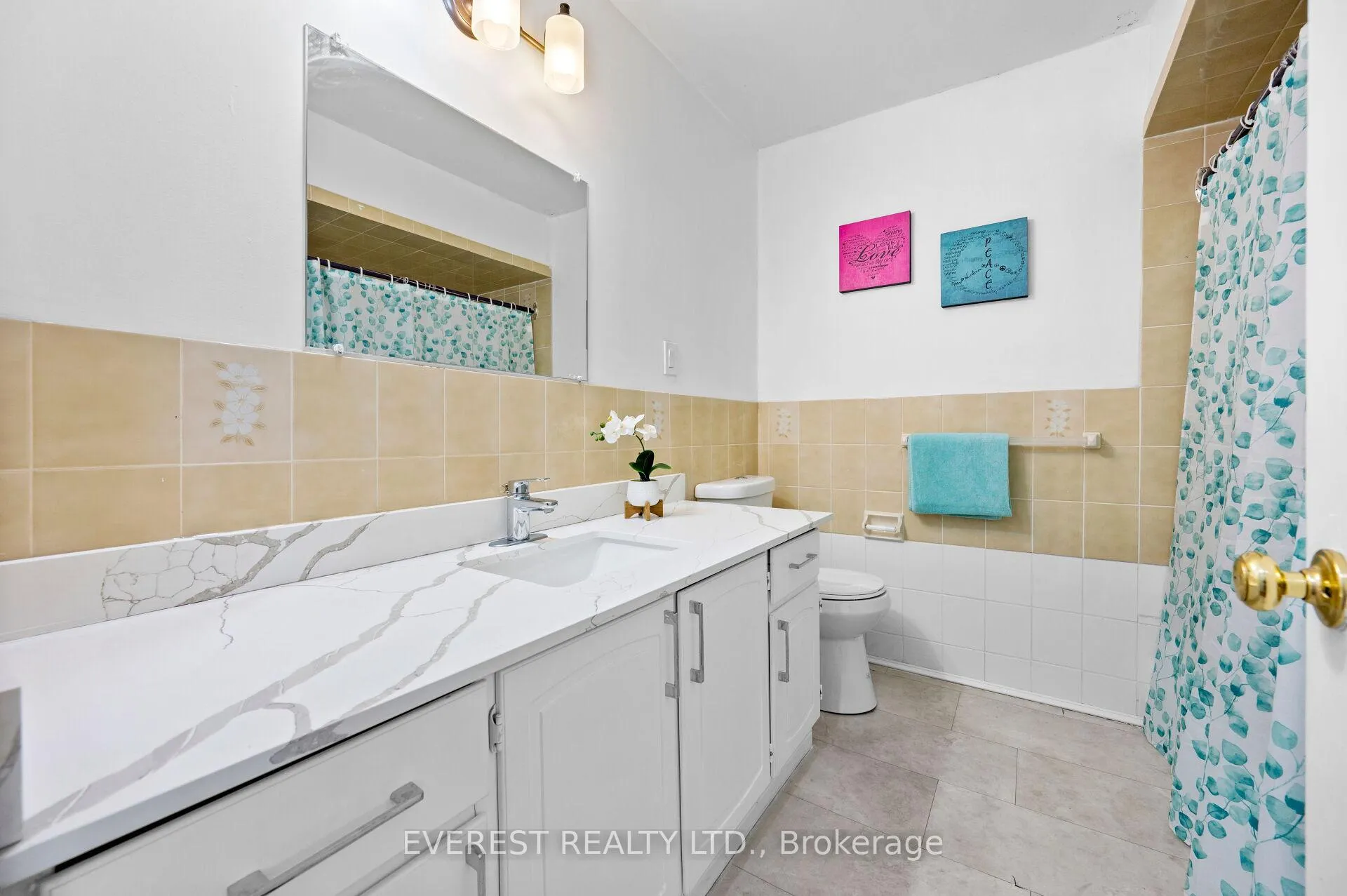 Photo 24 of 41 Juniper Drive, Hamilton, Stoney Creek — HOMEH