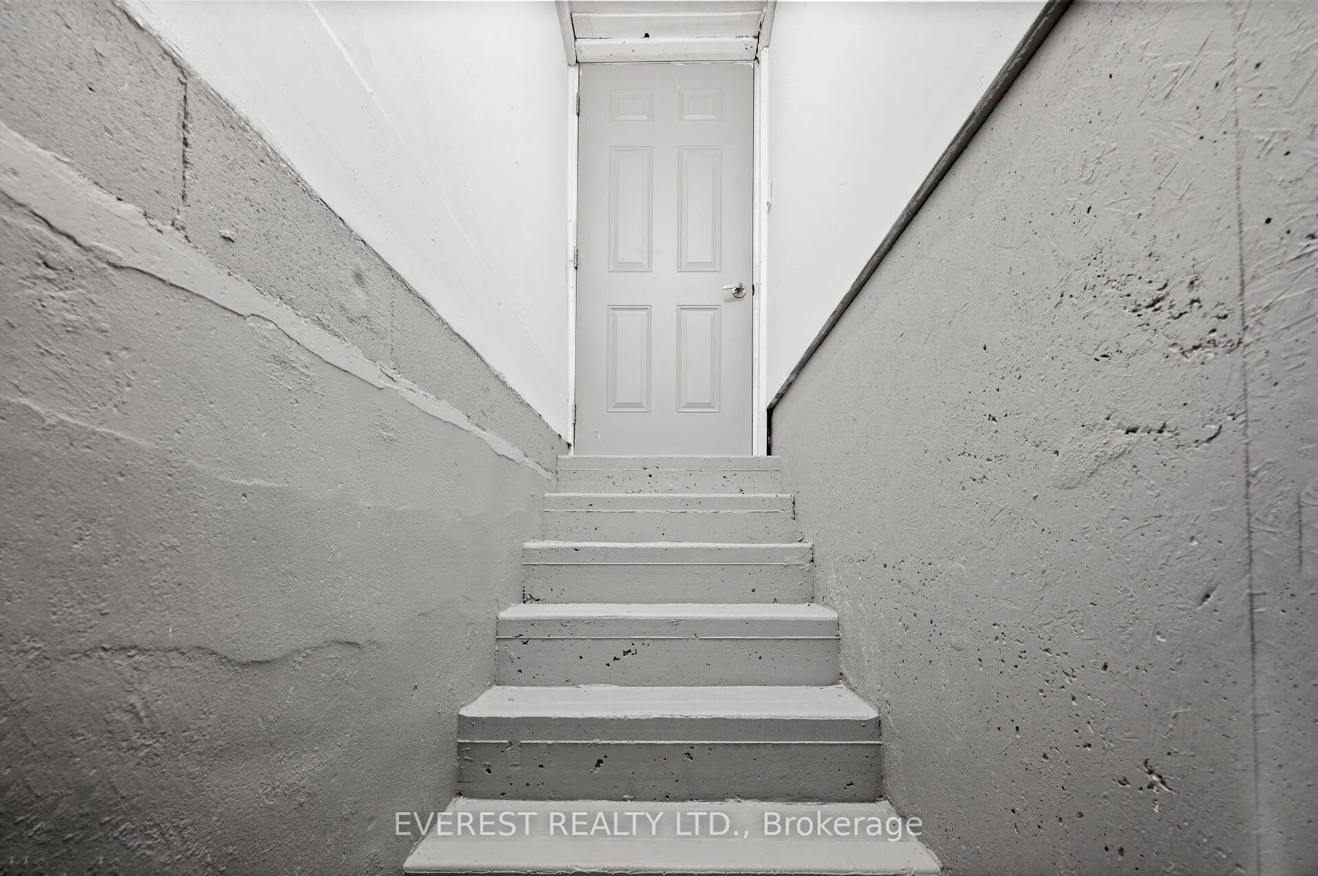 Photo 38 of 41 Juniper Drive, Hamilton, Stoney Creek — HOMEH