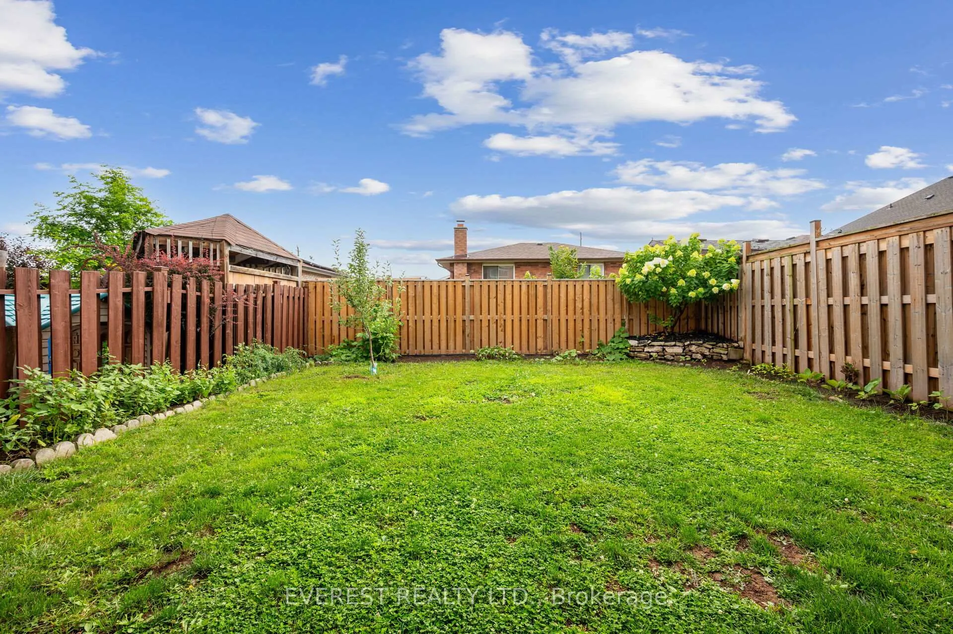 Photo 41 of 41 Juniper Drive, Hamilton, Stoney Creek — HOMEH