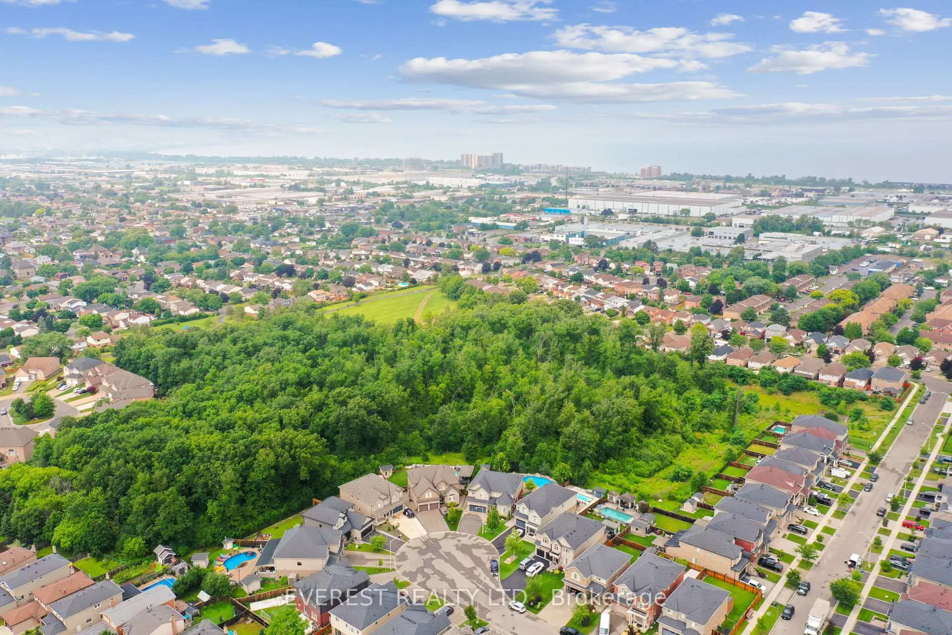 Photo 44 of 41 Juniper Drive, Hamilton, Stoney Creek — HOMEH