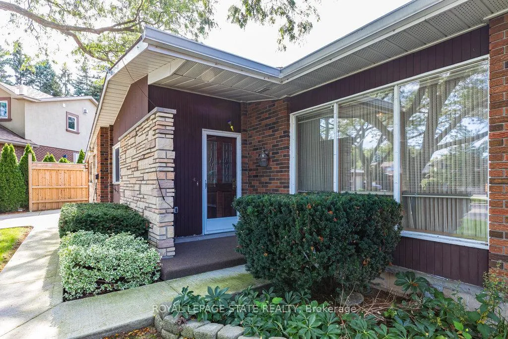 Photo 4 of 10 Vera Court, Hamilton, Corman — HOMEH