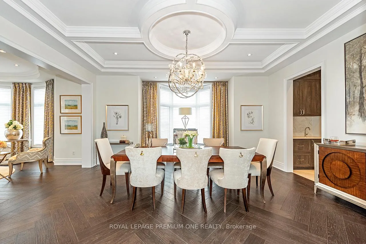 Photo 6 of 2 Appleyard Avenue, Vaughan, Kleinburg — HOMEH