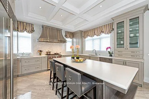 Photo 16 of 2 Appleyard Avenue, Vaughan, Kleinburg — HOMEH