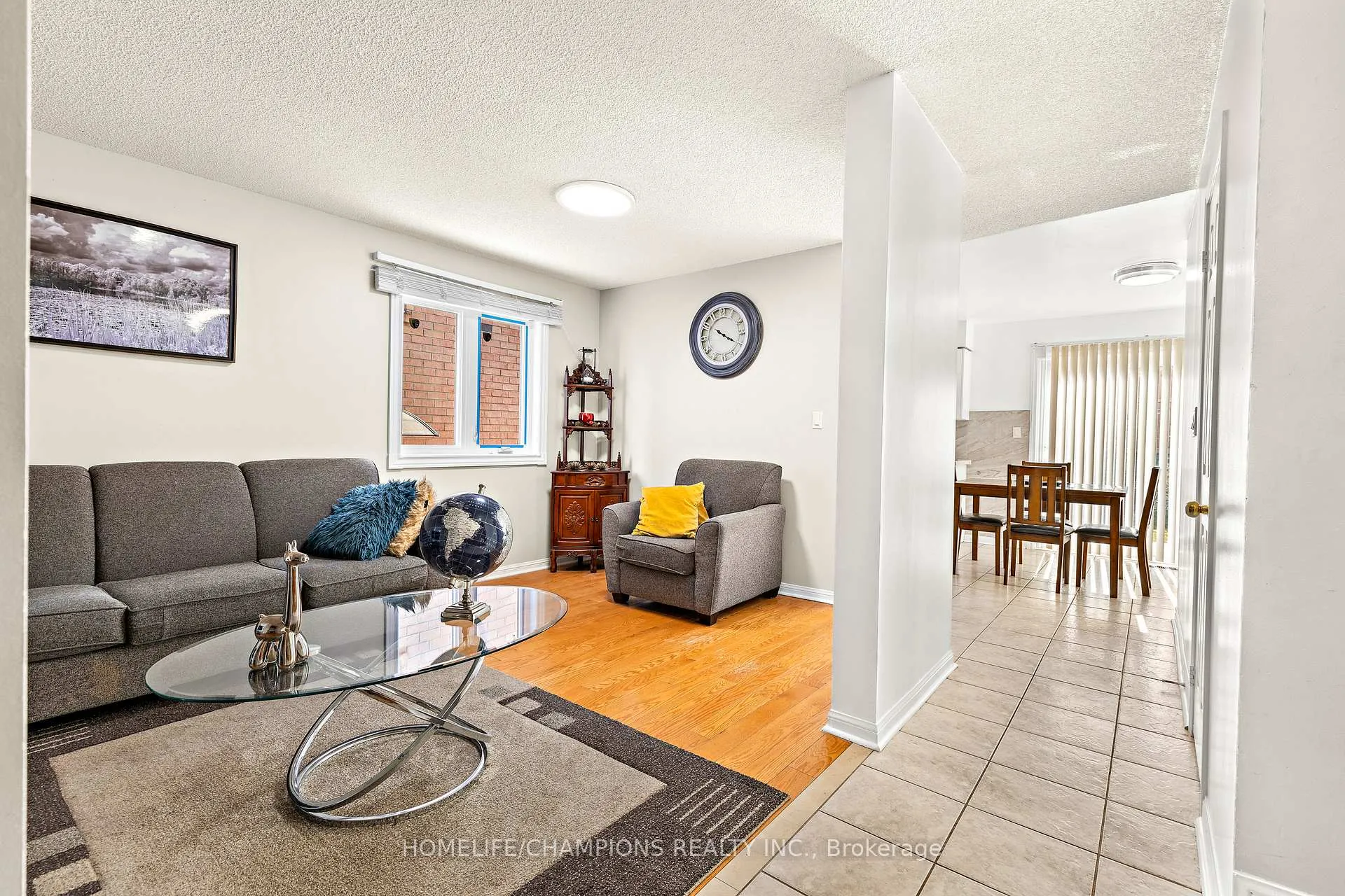 Photo 3 of 78 Mount Ranier Crescent, Brampton, Sandringham-Wellington — HOMEH