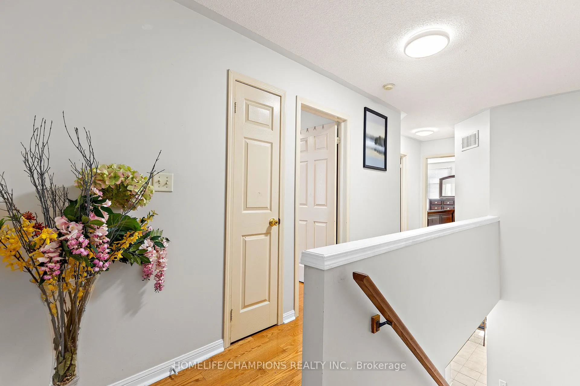 Photo 10 of 78 Mount Ranier Crescent, Brampton, Sandringham-Wellington — HOMEH