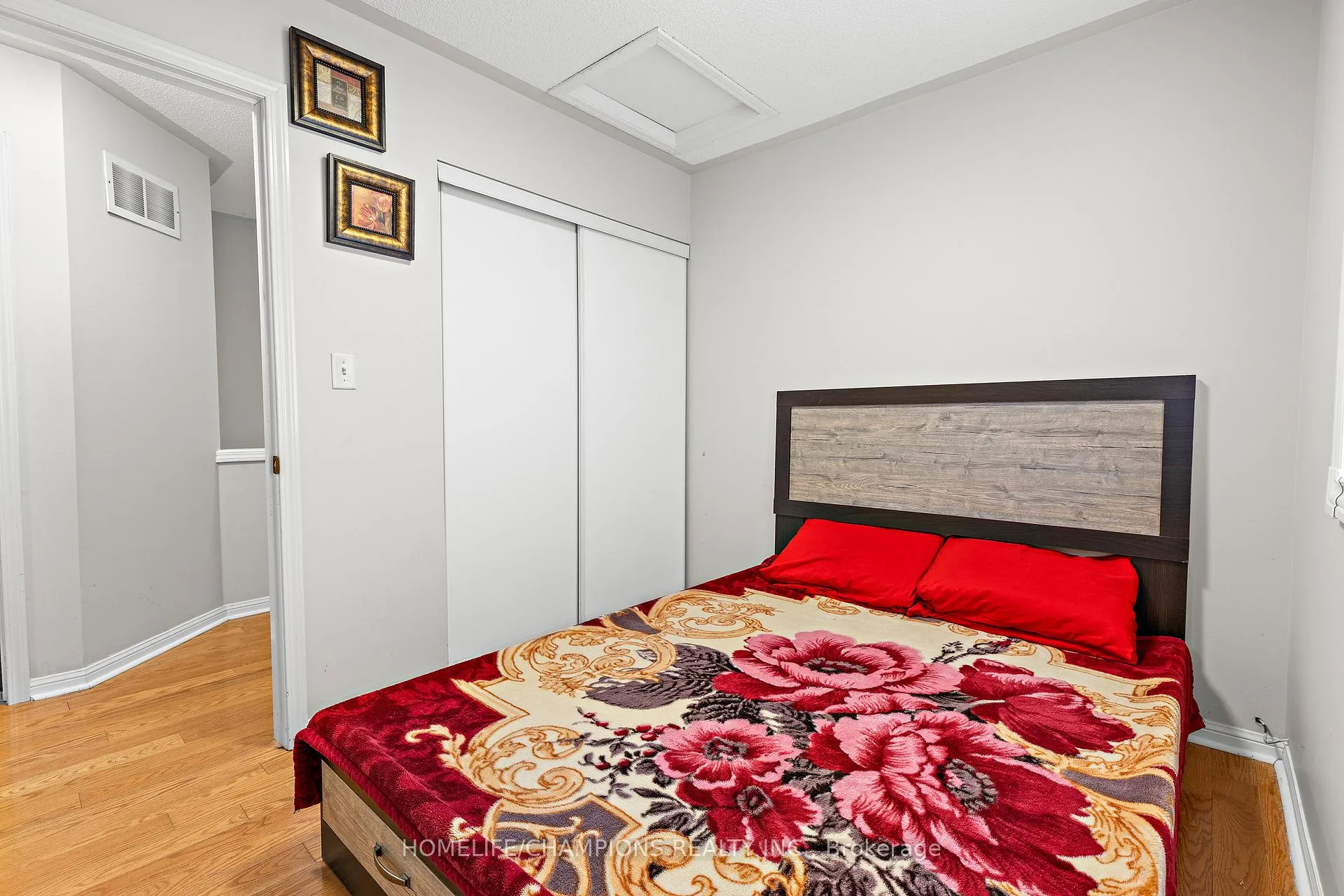 Photo 16 of 78 Mount Ranier Crescent, Brampton, Sandringham-Wellington — HOMEH