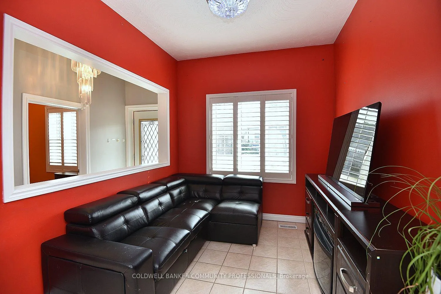 Photo 15 of 189 East Avenue N, Hamilton, Landsdale — HOMEH