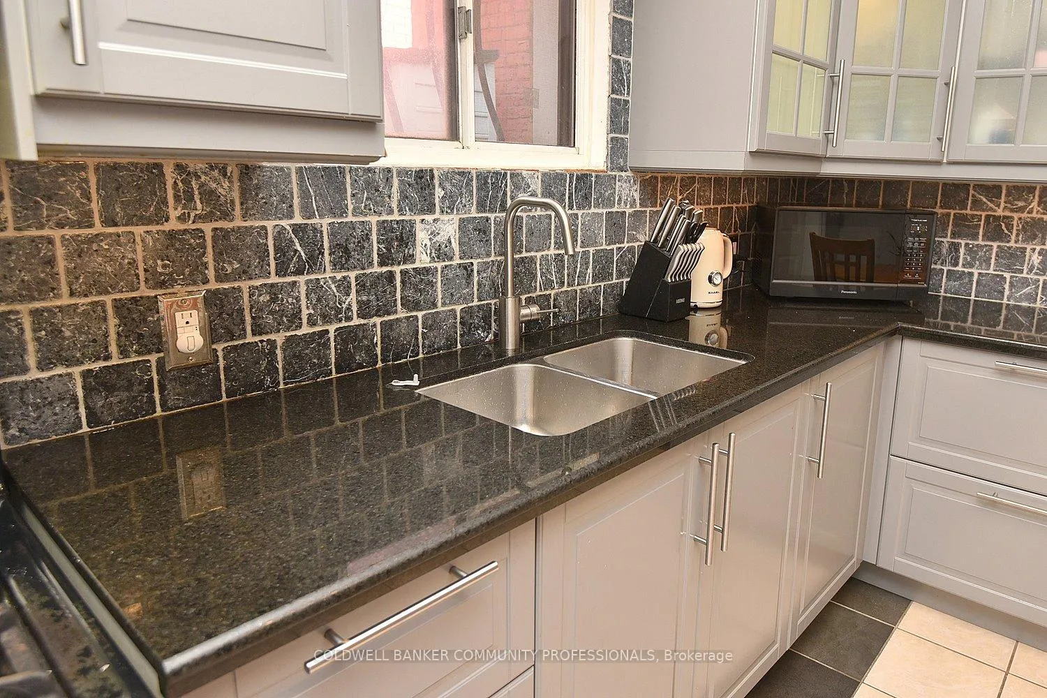 Photo 19 of 189 East Avenue N, Hamilton, Landsdale — HOMEH