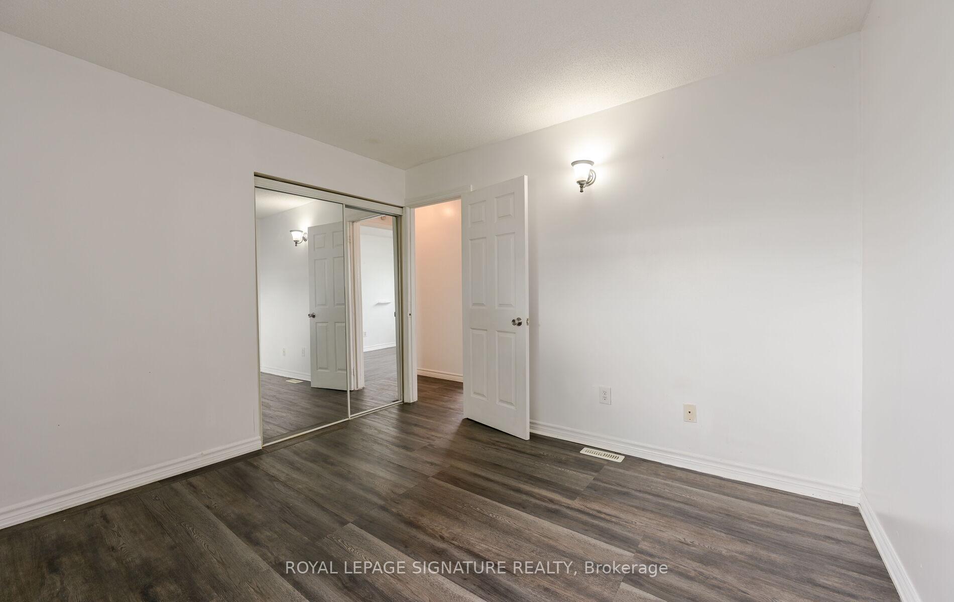 Photo 12 of 10 Heatherside Court, Brampton, Central Park — HOMEH