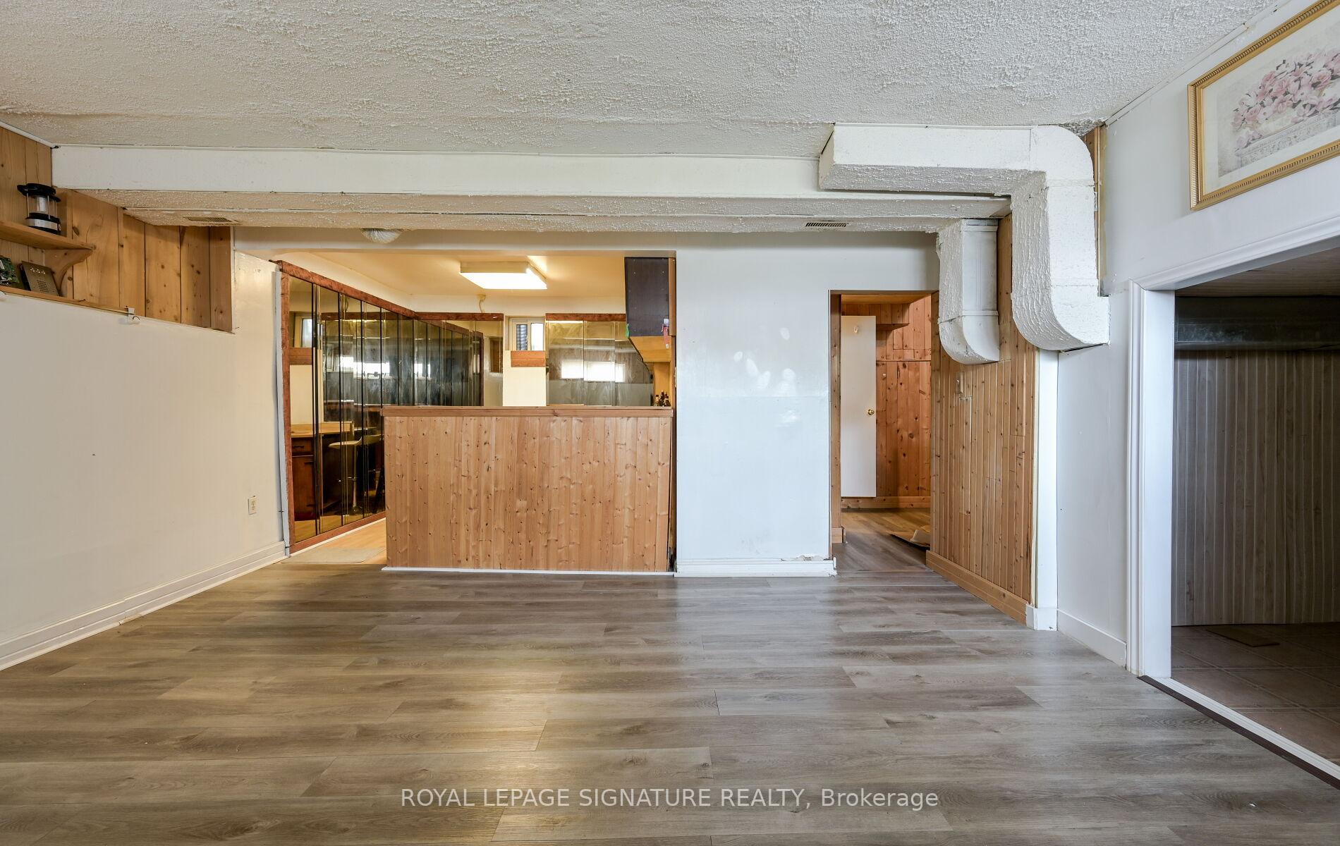 Photo 17 of 10 Heatherside Court, Brampton, Central Park — HOMEH