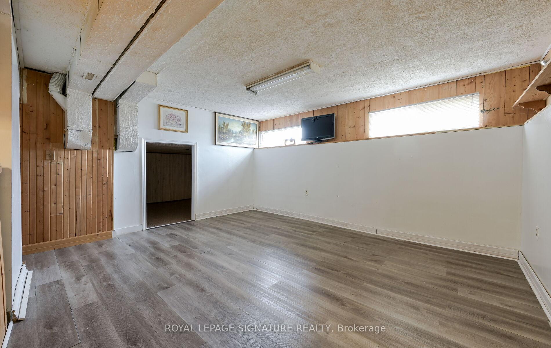 Photo 18 of 10 Heatherside Court, Brampton, Central Park — HOMEH