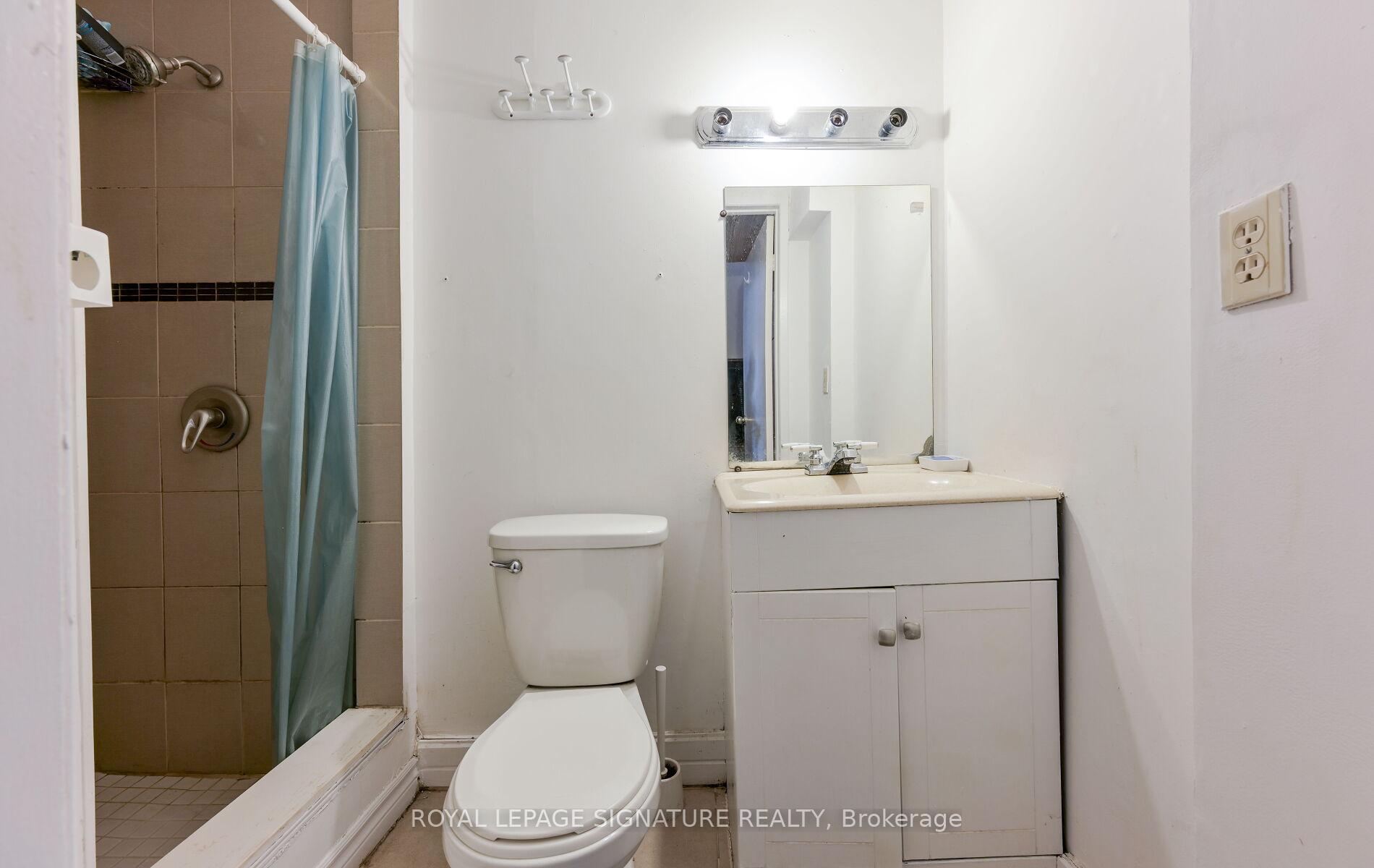 Photo 24 of 10 Heatherside Court, Brampton, Central Park — HOMEH
