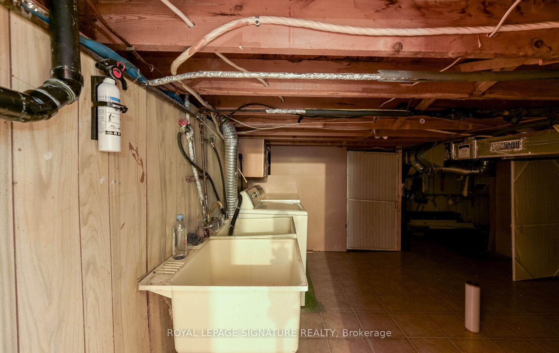 Photo 26 of 10 Heatherside Court, Brampton, Central Park — HOMEH