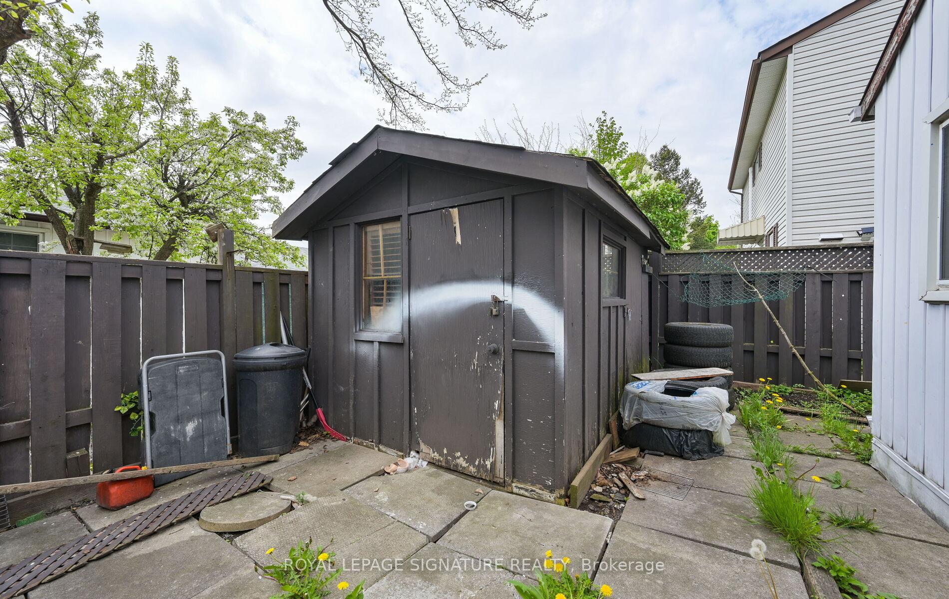Photo 28 of 10 Heatherside Court, Brampton, Central Park — HOMEH