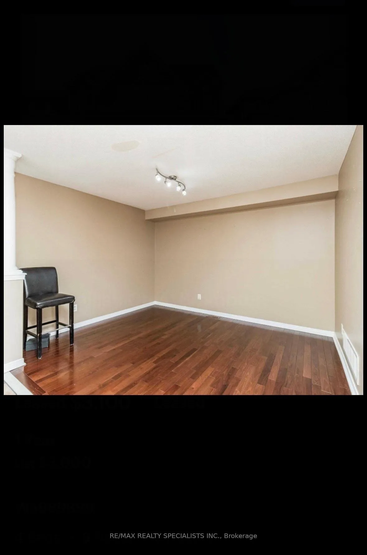 Photo 4 of 134 Cadillac Crescent, Brampton, Fletcher's Meadow — HOMEH