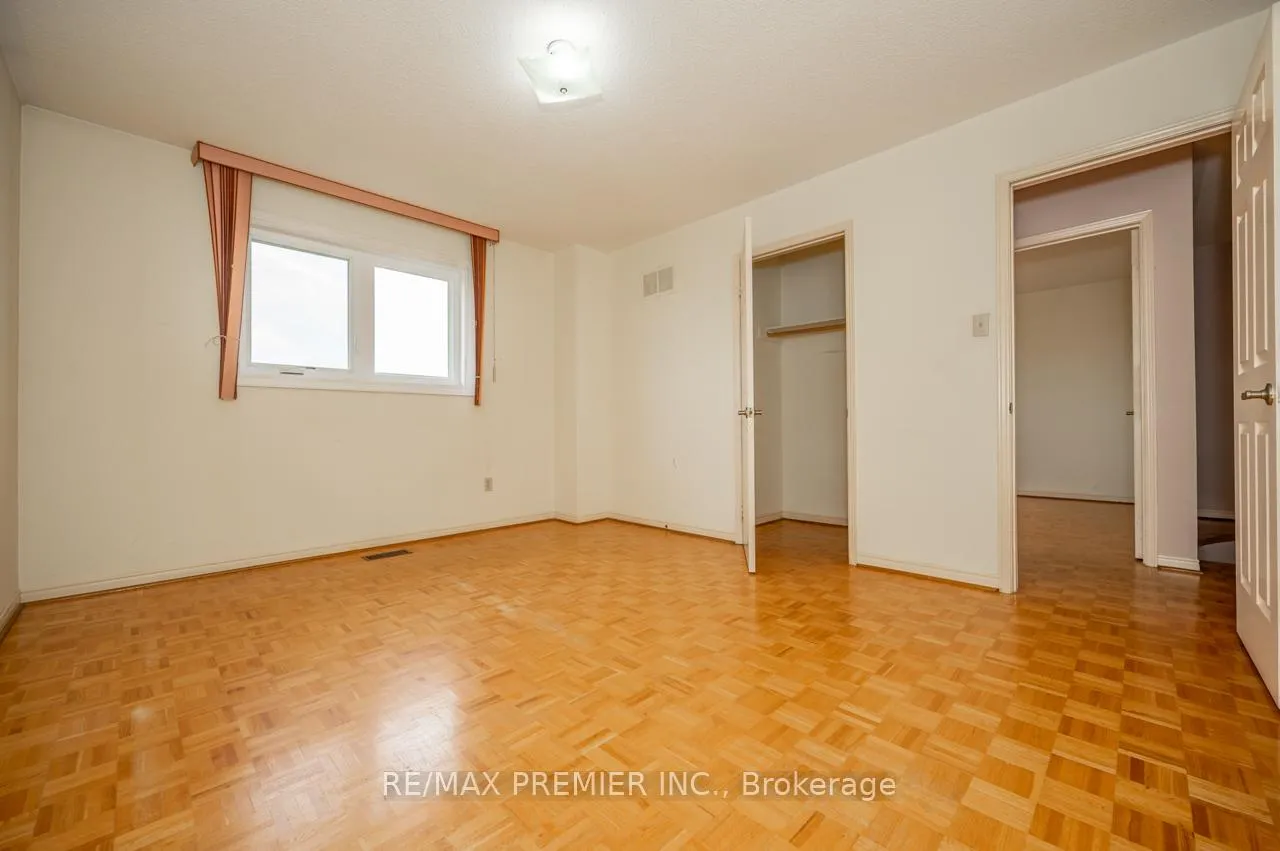 Photo 28 of 153 Father Ermanno Crescent, Vaughan, East Woodbridge — HOMEH