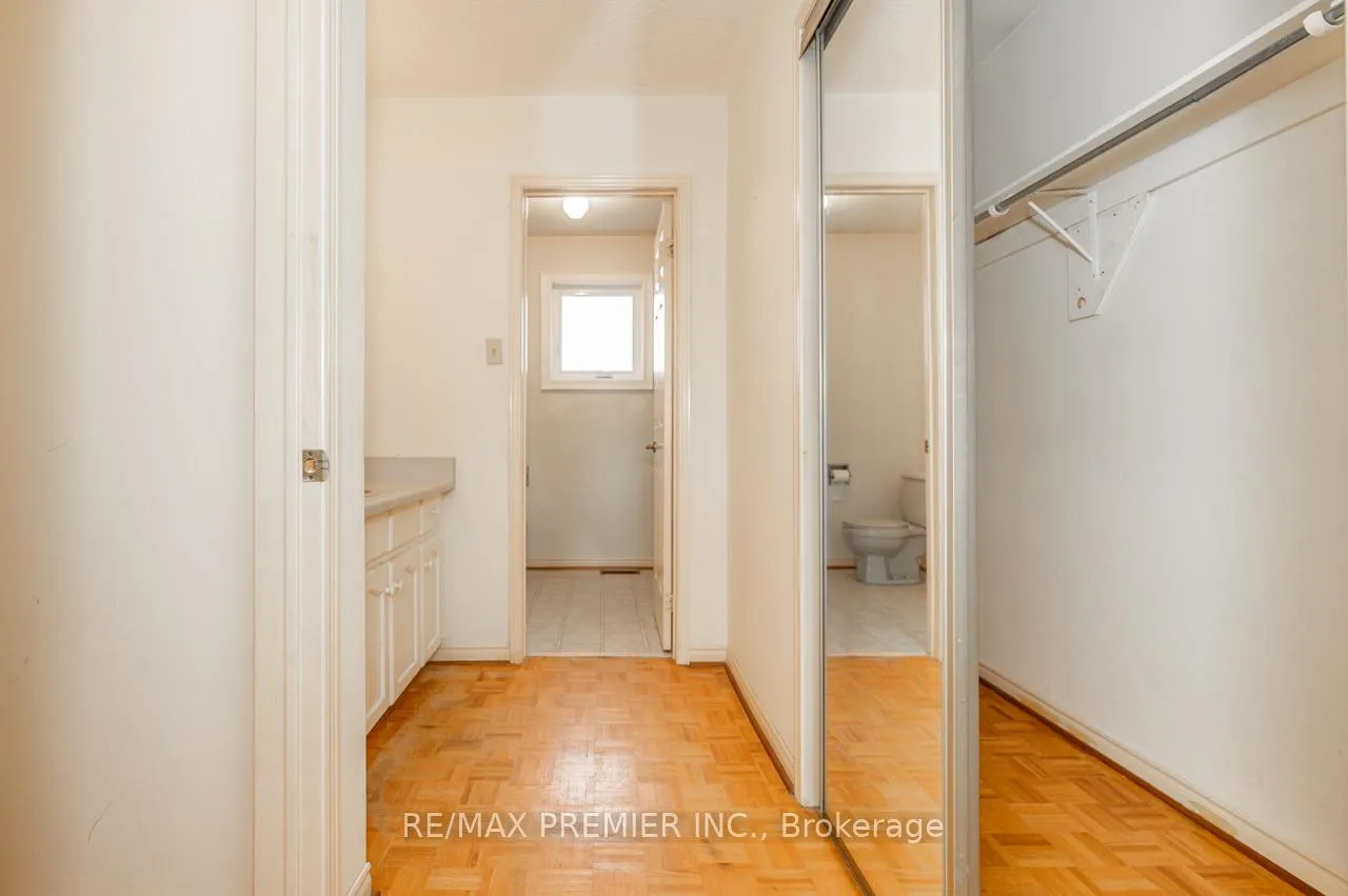 Photo 35 of 153 Father Ermanno Crescent, Vaughan, East Woodbridge — HOMEH