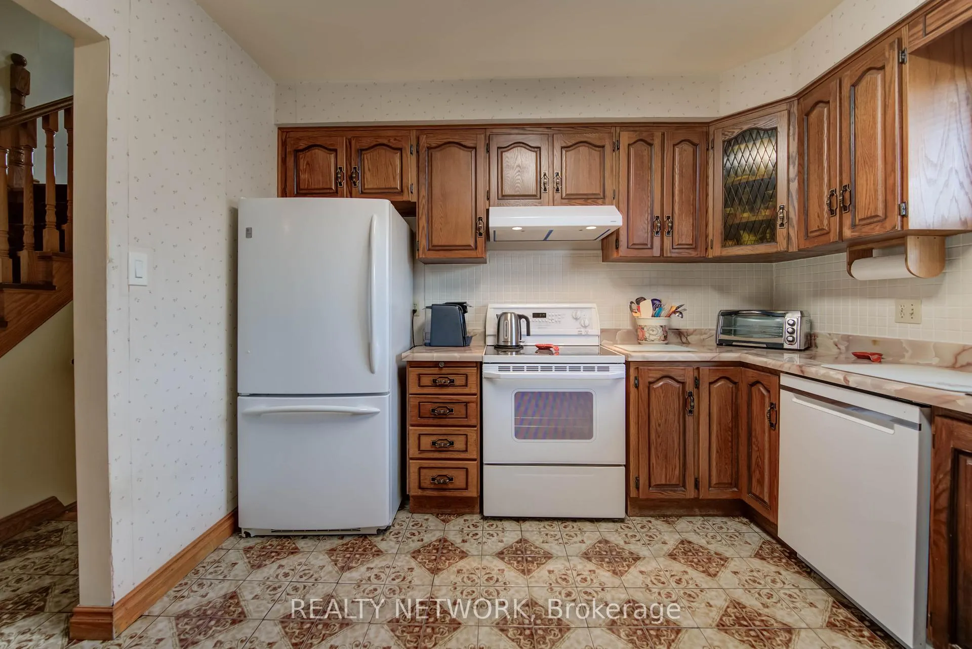 Photo 11 of 45 Selkirk Avenue, Hamilton, Normanhurst — HOMEH
