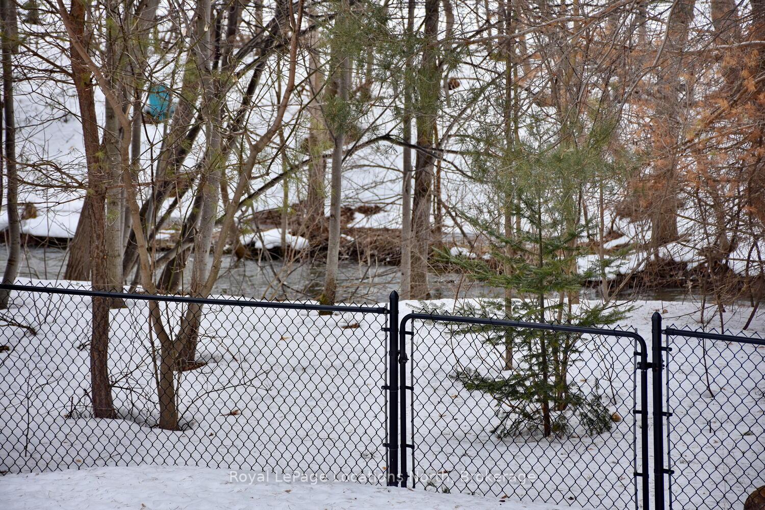 Photo 3 of 266 Spruce Street, Clearview, Stayner — HOMEH