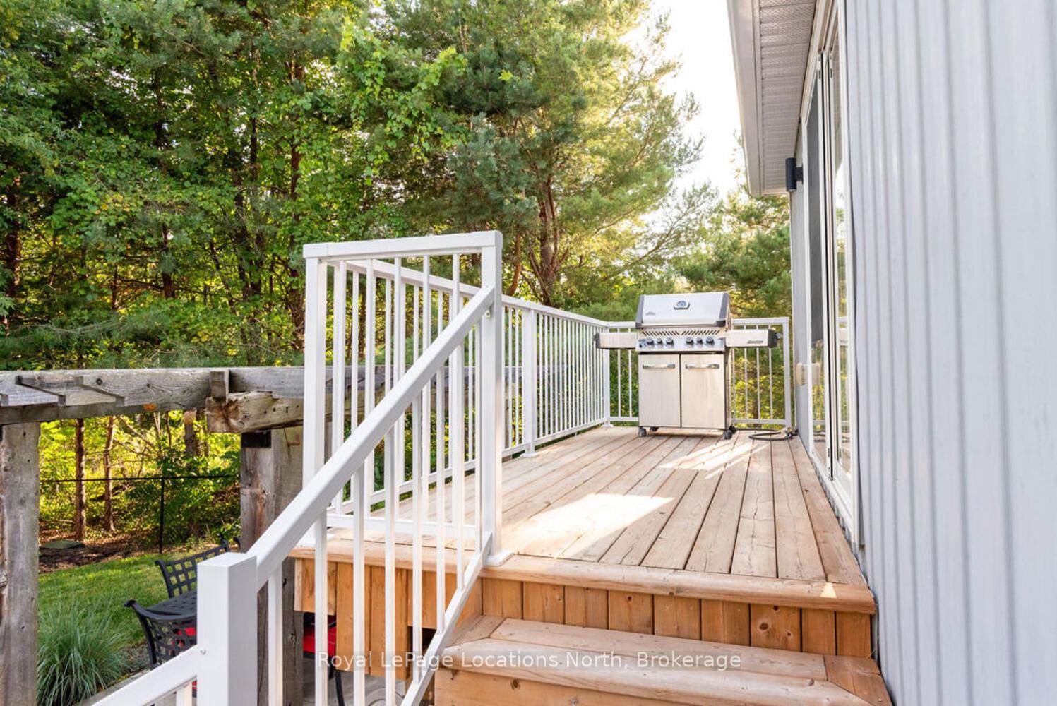 Photo 12 of 266 Spruce Street, Clearview, Stayner — HOMEH