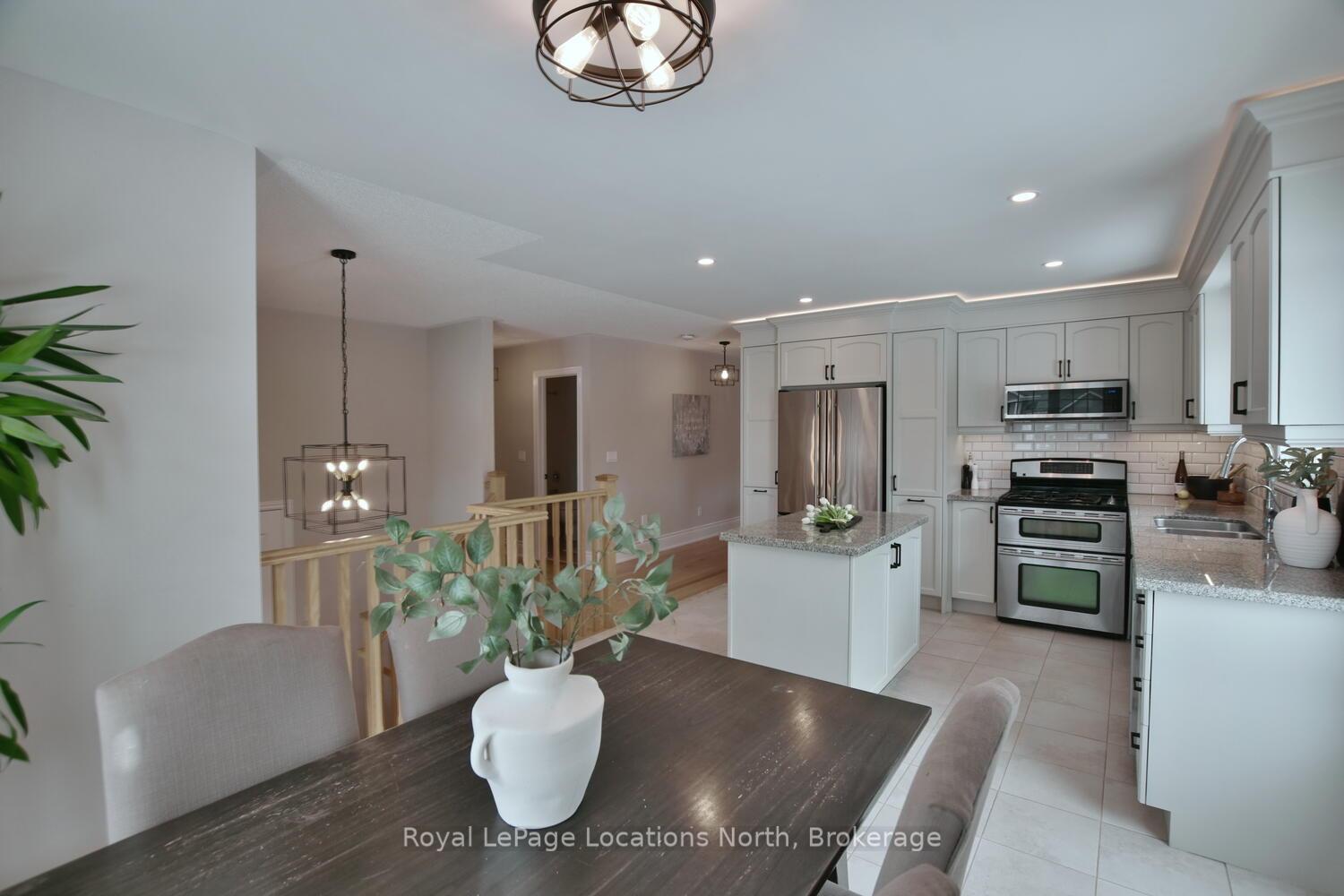 Photo 24 of 266 Spruce Street, Clearview, Stayner — HOMEH