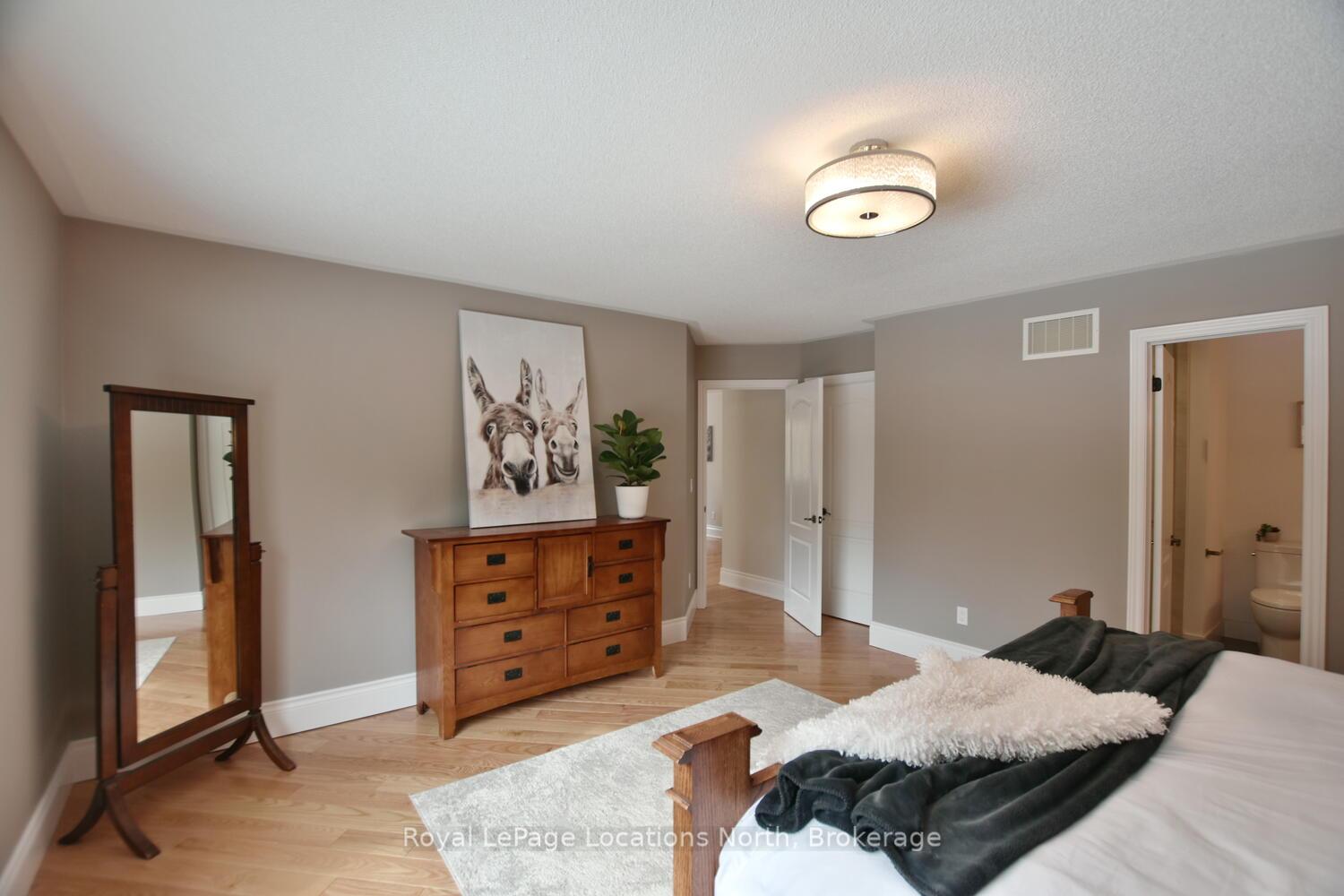Photo 32 of 266 Spruce Street, Clearview, Stayner — HOMEH