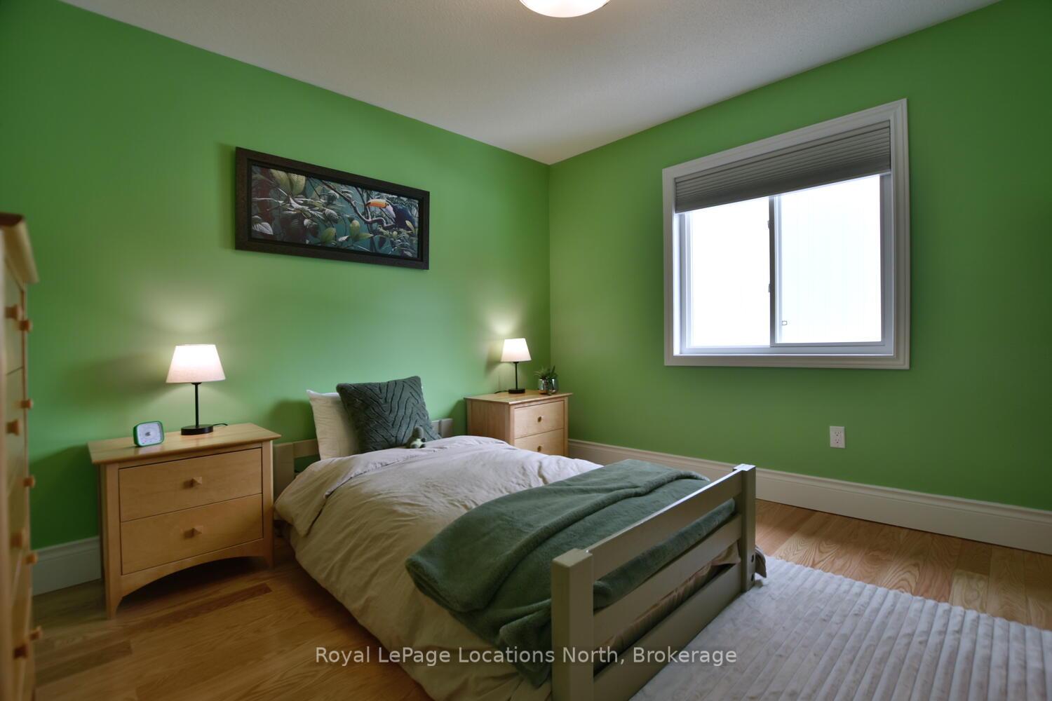 Photo 37 of 266 Spruce Street, Clearview, Stayner — HOMEH