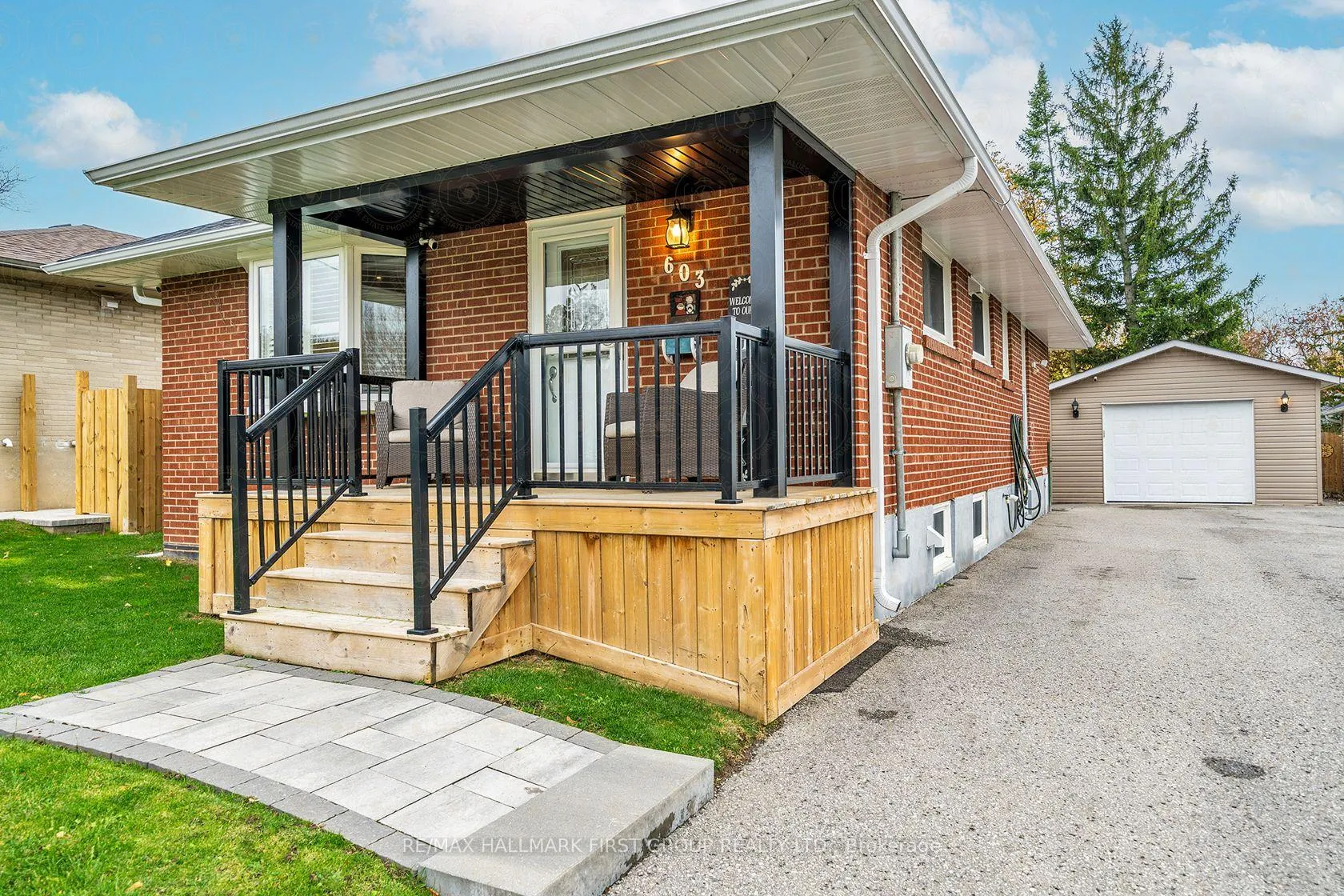 Photo 2 of 603 Gilbert Street W, Whitby, Downtown Whitby — HOMEH