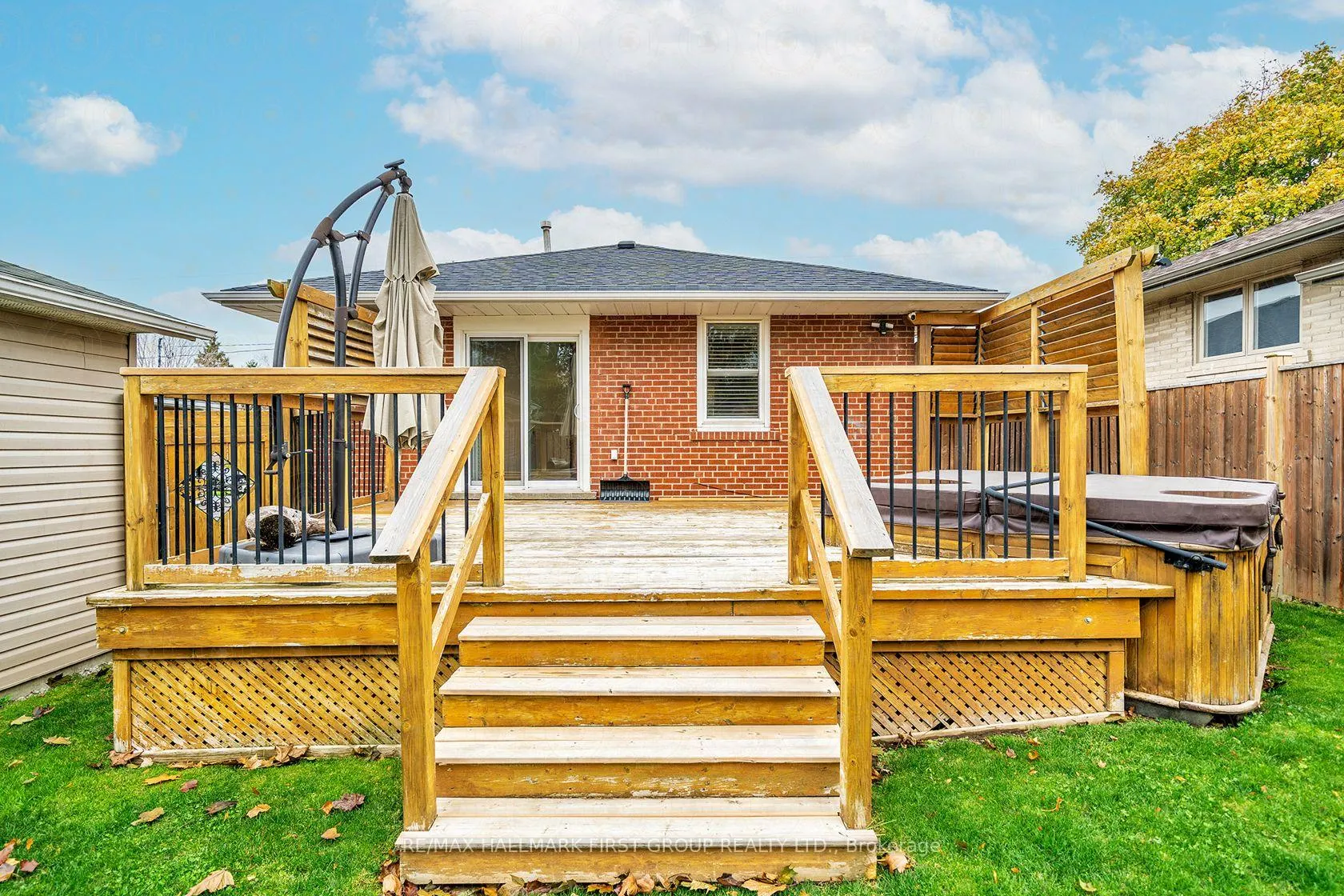 Photo 11 of 603 Gilbert Street W, Whitby, Downtown Whitby — HOMEH