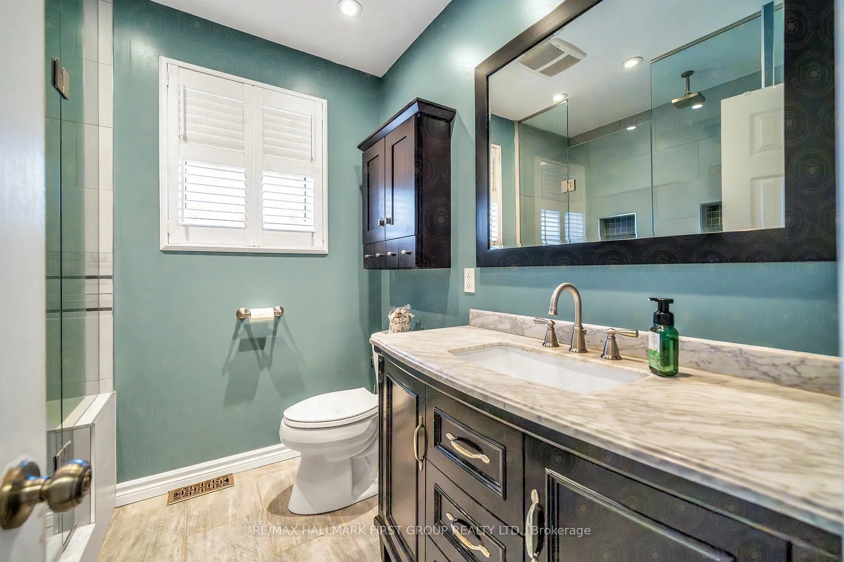 Photo 17 of 603 Gilbert Street W, Whitby, Downtown Whitby — HOMEH