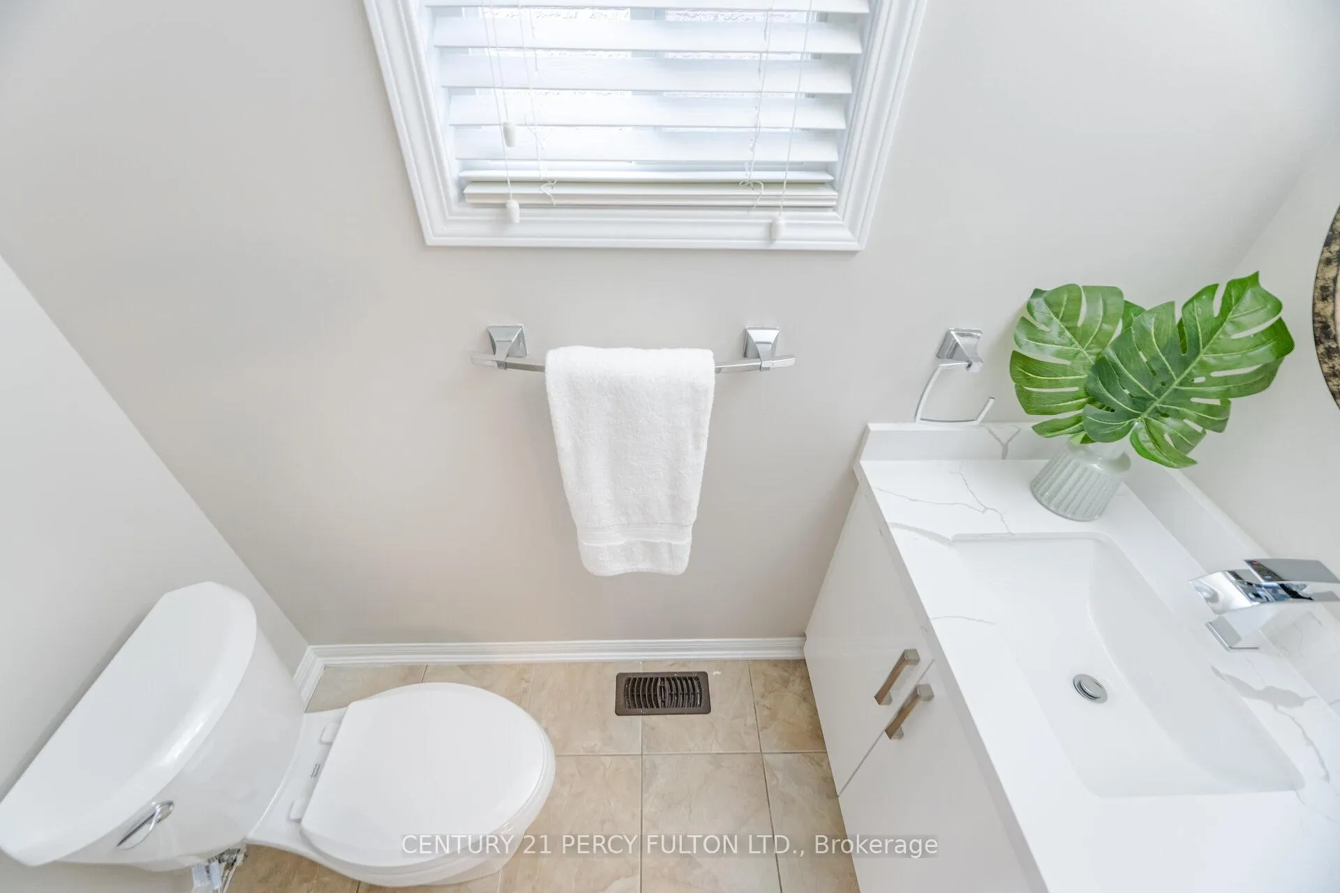 Photo 14 of 1633 Quail Run Drive, Oshawa, Taunton — HOMEH