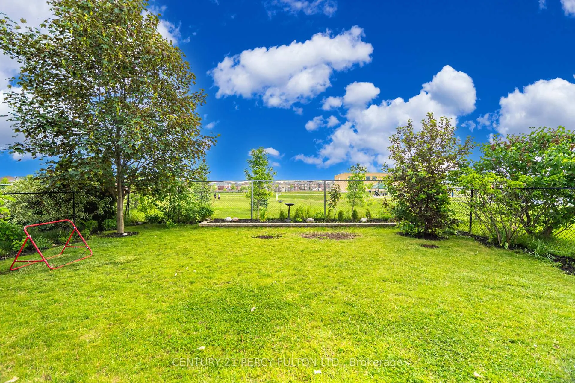 Photo 37 of 1633 Quail Run Drive, Oshawa, Taunton — HOMEH