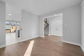 Photo 8 of 584 Paakanaak Avenue, Ottawa, Blossom Park/Kemp Park/Findlay Creek — HOMEH